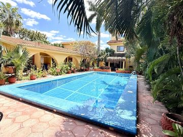 HERMOSA CASA TIPO HACIENDA