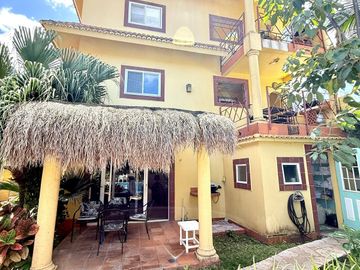 HERMOSA CASA TIPO HACIENDA
