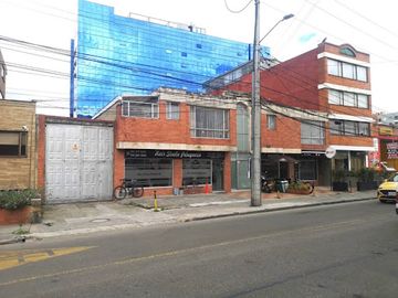 VENTA de CASA COMERCIAL en BOGOTA