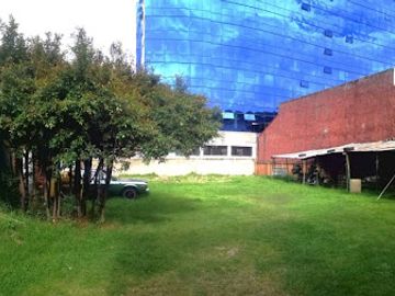 VENTA de CASA COMERCIAL en BOGOTA