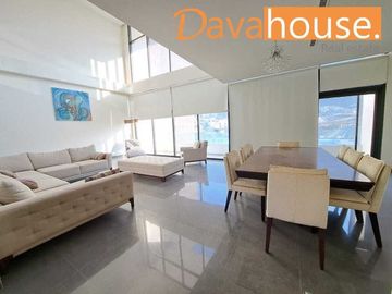 Departamento Penthouse venta Kerenda, Valle Poniente