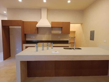 CASA EN VENTA EN EL CENTRO DE MERIDA