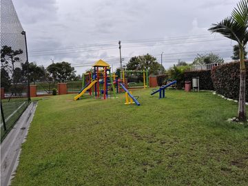 CASA EN VENTA EN EL CONJUNTO RIO VERDE, POPAYN