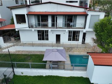 VENDO CASA CAMPESTRE LEBRIJA - SANTANDER - URGEME