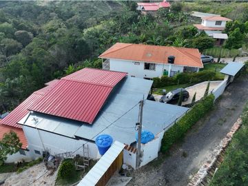VENDO CASA CAMPESTRE LEBRIJA - SANTANDER - URGEME