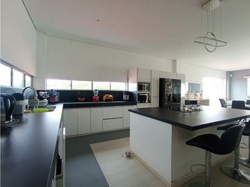 VENDO CASA CAMPESTRE LEBRIJA - SANTANDER - URGEME