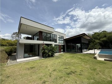 Casa Campestre En Venta Condominio Aeropuerto El Eden