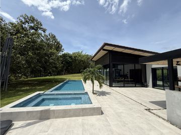 Casa Campestre En Venta Condominio Aeropuerto El Eden