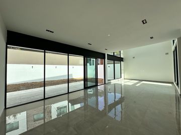 Casa - Fraccionamiento Bosques de las Misiones