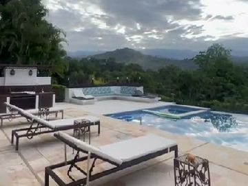 Exclusiva Casa En Venta En Piedra Real - Anapoima