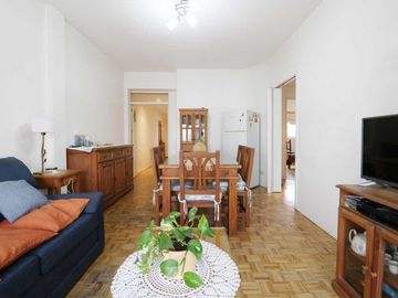 Depto venta 4 amb piso 12 Av Corrientes Balvanera
