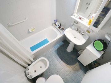 Depto venta 4 amb piso 12 Av Corrientes Balvanera