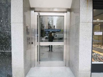 Depto venta 4 amb piso 12 Av Corrientes Balvanera