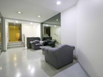 Depto venta 4 amb piso 12 Av Corrientes Balvanera