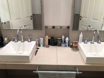 CASA 6 AMBIENTES  VENTA TERRAVISTA