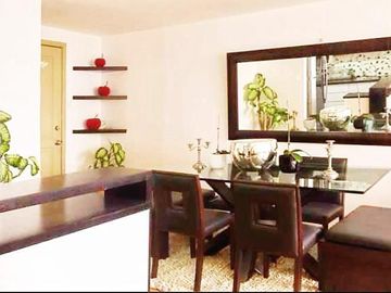 VENDO SUITE CON ESTUDIO EN LA ALPALLANA Y ALMAGRO