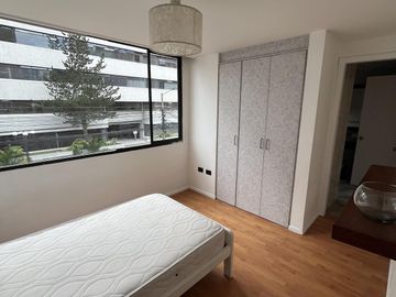 VENDO SUITE CON ESTUDIO SECTOR CAROLINA