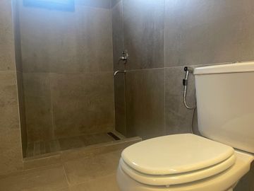 VENTA MONOAMB. PISO ALTO ESTRENAR VILLA URQUIZA