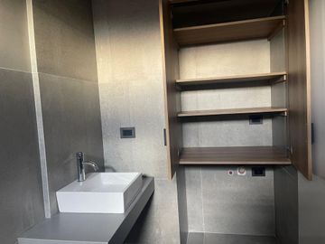 VENTA MONOAMB. PISO ALTO ESTRENAR VILLA URQUIZA