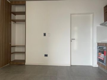 VENTA MONOAMB. PISO ALTO ESTRENAR VILLA URQUIZA