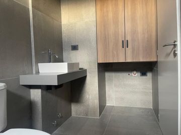 VENTA MONOAMB. PISO ALTO ESTRENAR VILLA URQUIZA