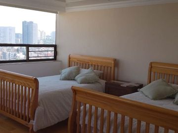 Excelente PH en venta en Hacienda del Ciervo