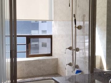 Excelente PH en venta en Hacienda del Ciervo