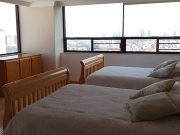 Excelente PH en venta en Hacienda del Ciervo