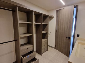 RENTA DEPARTAMENTO NUEVO DE 2 RECAMARAS EN BE GRAND DEL VALLE