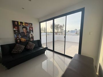 Casa en venta en Fracc. Lomas Diamante. ALVARADO, VER. RIVIERA VERACRUZANA