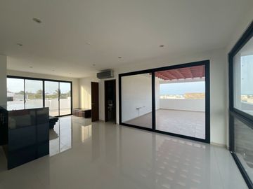 Casa en venta en Fracc. Lomas Diamante. ALVARADO, VER. RIVIERA VERACRUZANA