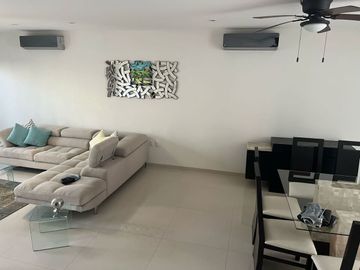 Casa en venta en Fracc. Lomas Diamante. ALVARADO, VER. RIVIERA VERACRUZANA