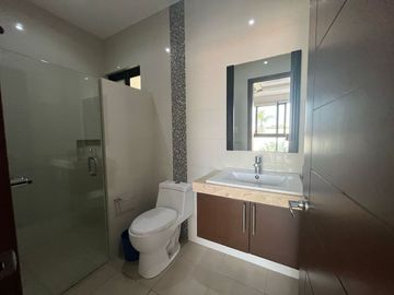 Casa en venta en Fracc. Lomas Diamante. ALVARADO, VER. RIVIERA VERACRUZANA
