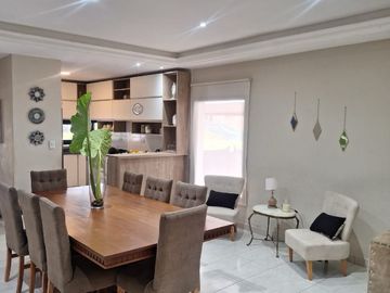 Casa en Los Nogales
