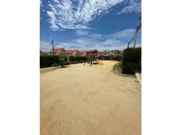 SE VENDE CASA EN CONDOMINIO VILLA ALEMANA