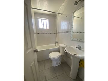 SE VENDE CASA EN VILLA ALEMANA TRONCOS VIEJOS