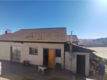 SE VENDE CASA ESQUINA EN QUILPUE CENTRO AMPLIO TERRENO