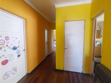 SE VENDE CASA ESQUINA EN QUILPUE CENTRO AMPLIO TERRENO