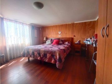 SE VENDE CASA ESQUINA EN QUILPUE CENTRO AMPLIO TERRENO