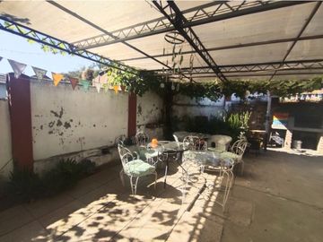SE VENDE CASA ESQUINA EN QUILPUE CENTRO AMPLIO TERRENO