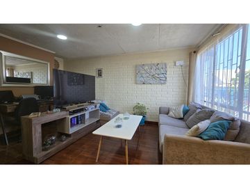 SE VENDE CASA EN  VILLA ALEMANA ALCALDE ALEJANDRO PERALTA