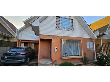 SE VENDE CASA EN VILLA ALEMANA NORTE