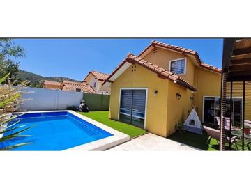 SE VENDE CASA EN VILLA ALEMANA PEÑABLANCA