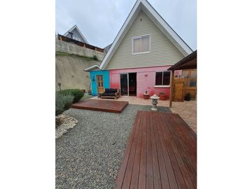 SE VENDE CASA EN VILLA ALEMANA AMPLIO TERRENO