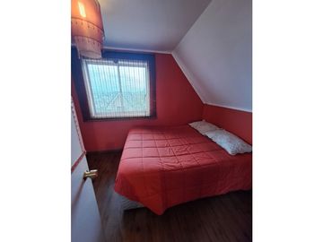 SE VENDE CASA EN VILLA ALEMANA AMPLIO TERRENO