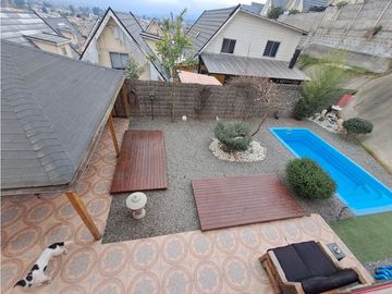 SE VENDE CASA EN VILLA ALEMANA AMPLIO TERRENO