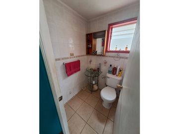 SE VENDE CASA EN VILLA ALEMANA AMPLIO TERRENO