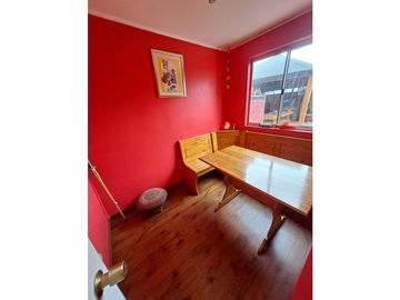 SE VENDE CASA EN VILLA ALEMANA AMPLIO TERRENO