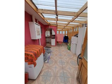 SE VENDE CASA EN VILLA ALEMANA AMPLIO TERRENO