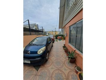 SE VENDE CASA EN VILLA ALEMANA AMPLIO TERRENO